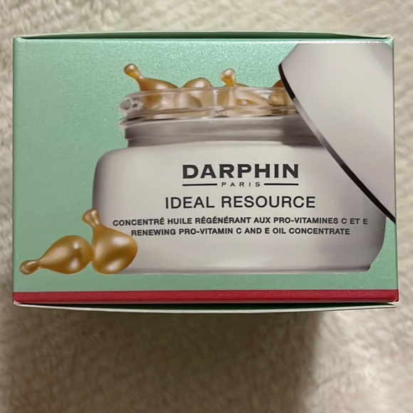 *NEW* Darphine - Anti-Âging & Radiance / Anti-Âge & Éclat - Picture 2 of 6